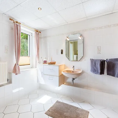 Nahe Ostseestrand, Cleaning Included *